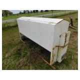 Bar Six cake feeder, 20" x 6" box