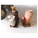 2-hydraulic bottle jacks