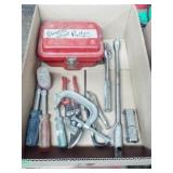 MISC HAND TOOLS AND STERRING WHEEL PULLER