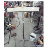 LIGHT WITH STAND WORKS