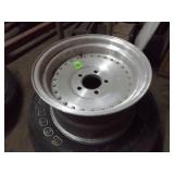 TIRE 255/60R15 2 RIMS