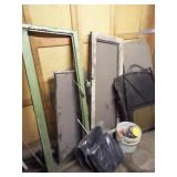 77 FORD BRONCO BACK GLASS AND FRAME ASST