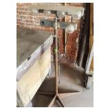 LIGHT STAND