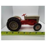 1986 Ertl Ford Tractor in box