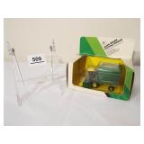 Ertl John Deere Cotton Picker, in pkg