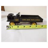 Dain John Deere Truck in plain box