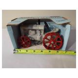 Ertl Ford Tractor, in box