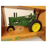 1985 Ertl John Deere Tractor, in pkg