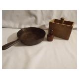 Cast Iron Skillet, 6", Butter Molds