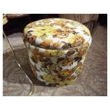 Hassock, 2 Tables (small)