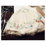 Round Table Cloth with Butterfly décor