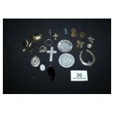 Pendants and other items; Arrowhead; Coins