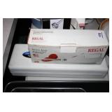 Regal electric Knife; Hamilton Beach Elec. Knife