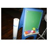 Plastic Easel for painting, trays; Roll of paper