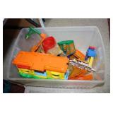 Plastic Train set-unknown if complete