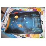 Various school posters; mostly Spanish