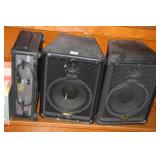 Squier by Fender Speakers ad Amp