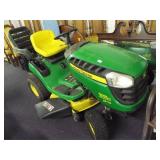John Deere D110 Riding Mower