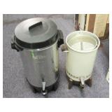 2 Coffee Makers