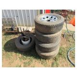 4 - 265/70R17 Tires - 1 - 265/65R18 Tire