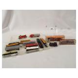 Train Cars, Engines, Scale (10+)