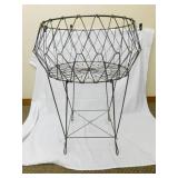Vintage Allied Products Collapsible Wire Basket