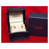 Win Christmas with 3/4 ct earrings