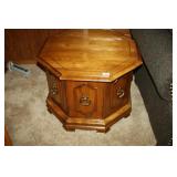 Octagonal Wooden Table (19.5"x27.5"x27.5")