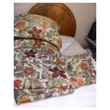 Full Size Comforter; 2-Pillow Shams;