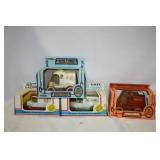 ERTL Die Cast truck banks (4); Delivery Trucks