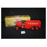 Ertl 1930 Diamond Fuel Tanker Bank w/key;