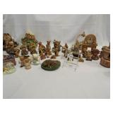 Figurines, mostly bears (35+)