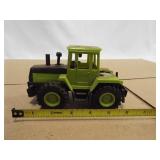 Plastic Steiger like Tractor