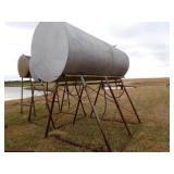 1000 GAL FUEL TANK ON STAND