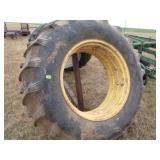18.4-34 SINGLE TIRE AND WHEEL