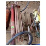 1- 4" x 24" HYD CYL. 1-3" x 32" HYD CYL,