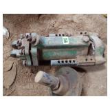 ANTIQUE JOHN DEERE HYD CYL. 4 ½ " x 12"