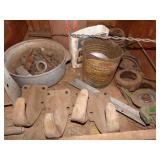 4 TOW HOOKS, BOLTS, HYD STOPS