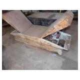 CROSSOVER TOOL BOX WITH BEARINGS