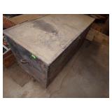 METAL TOOL BOX, 24" x 46" x 24" W/MASSEY COMBINE