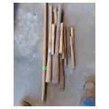 WOODEN HANDLES, AXES, HAMMERS SHOVELS