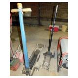 2 FLOOR JACKS