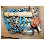 BOX OF SMALL TOOLS, SHOP LIGHT