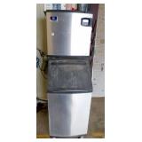 MANITOWOC ICE MAKER  WITH STORAGE BIN