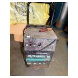 SCHUMACHER BATTERY CHARGER 200/40/10/2