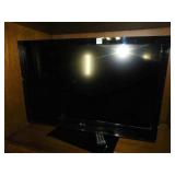 LG 30" FLATSCREEN TV W/ REMOTE