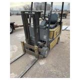 FORKLIFT - YALE - PROPANE