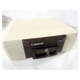 Sentry 1100 Portable Safe Box, w/ key