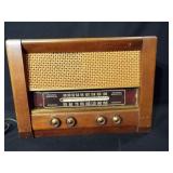 Philco Radio, Wood Case, Model 49-909