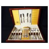 Rogers Silverplate Flatware Set, in Chest
